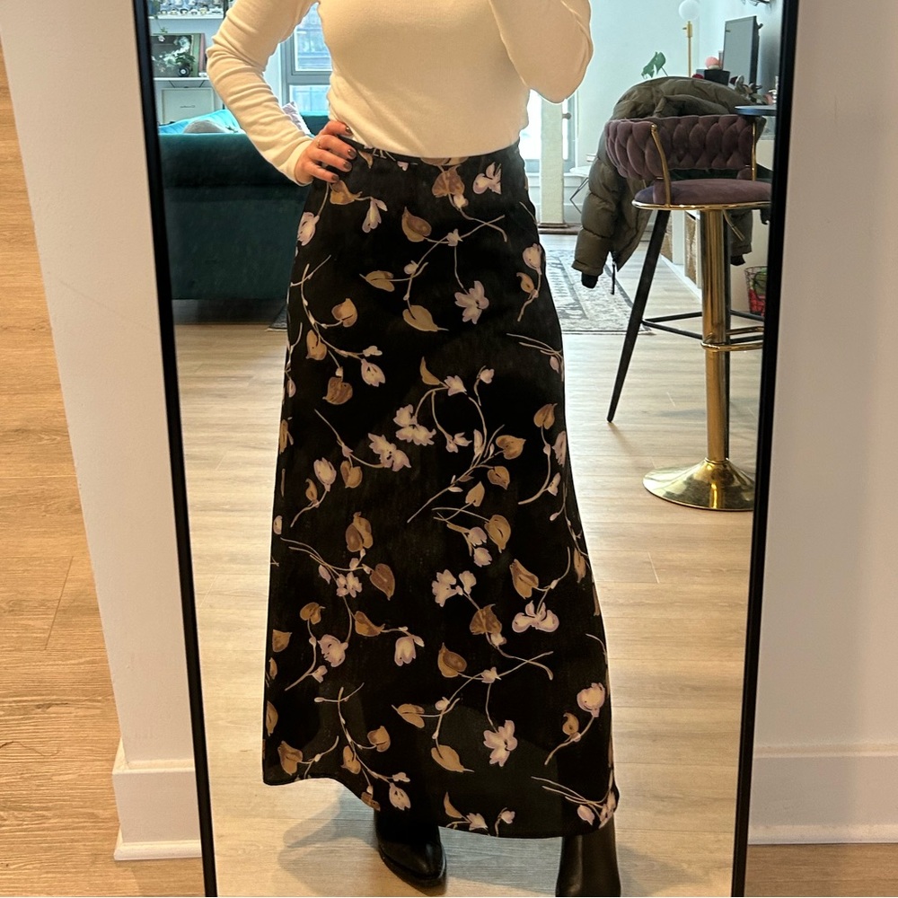 Vintage 90s/00s Black Floral Maxi Skirt
